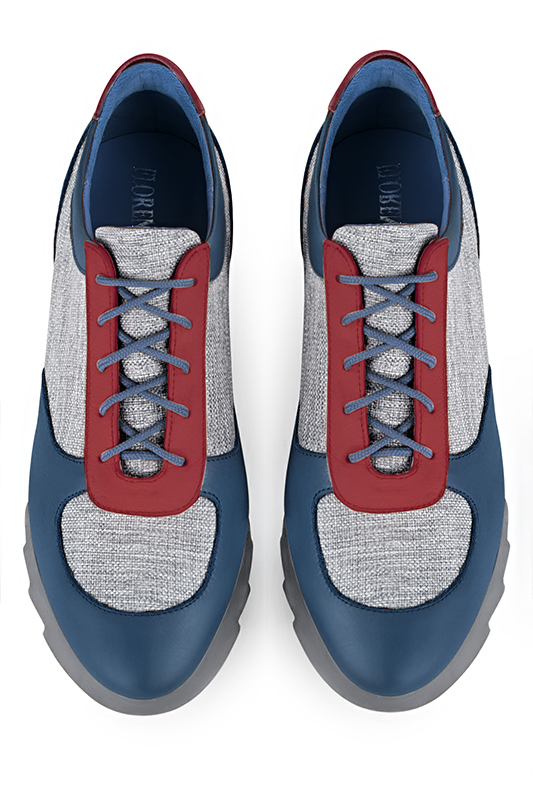 Denim blue, pebble grey and cardinal red women's three-tone elegant sneakers. Round toe. Low rubber soles. Top view - Florence KOOIJMAN